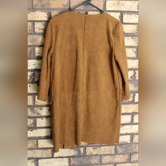 C- H&M brown faux suede coat - Picture 4 of 4